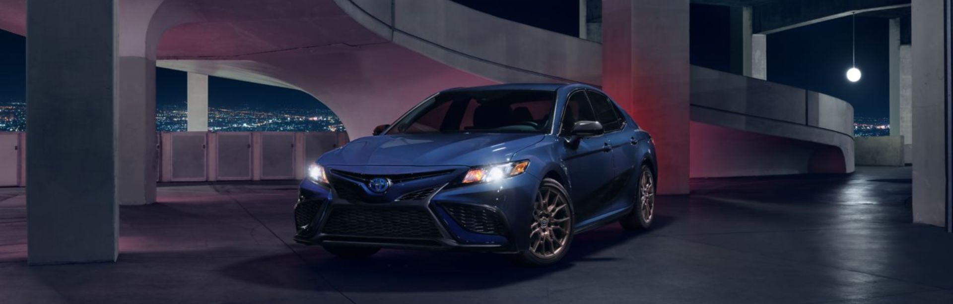 2024 toyota camry hybrid