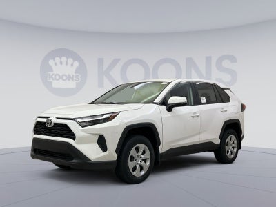 2025 Toyota RAV4 LE