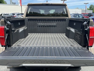 2026 Toyota Tacoma Hybrid TRD Off Road