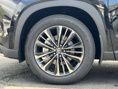2026 Toyota Grand Highlander Hybrid MAX Platinum