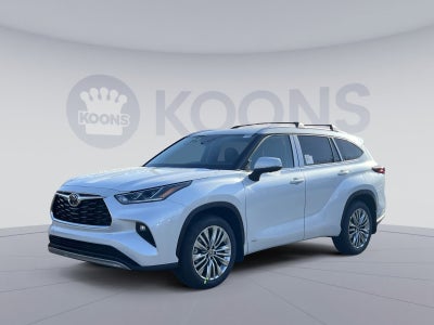 2026 Toyota Highlander Hybrid Platinum