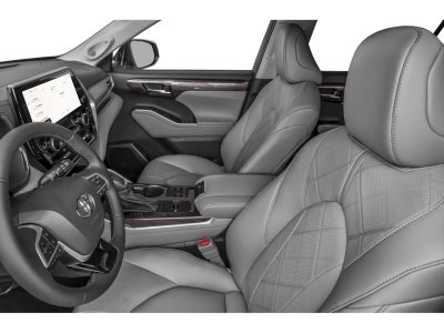 2026 Toyota Highlander Hybrid Platinum