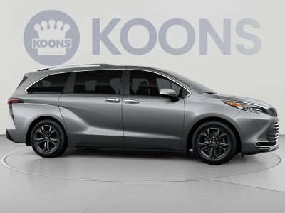 2026 Toyota Sienna Platinum
