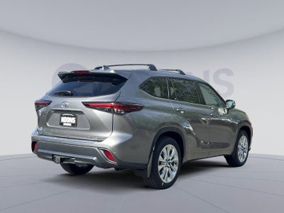 2026 Toyota Highlander Limited