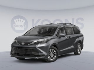 2026 Toyota Sienna LE