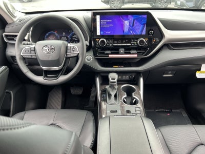 2026 Toyota Highlander Hybrid Limited