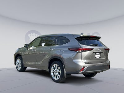 2026 Toyota Highlander Hybrid Limited