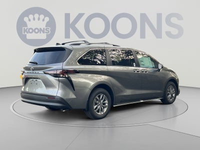 2026 Toyota Sienna XLE