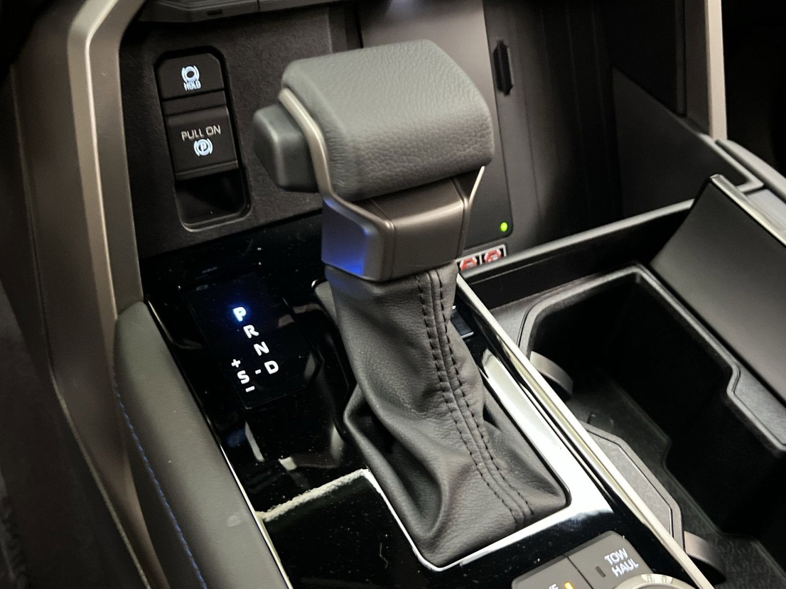 2026 Toyota Tundra Hybrid Platinum