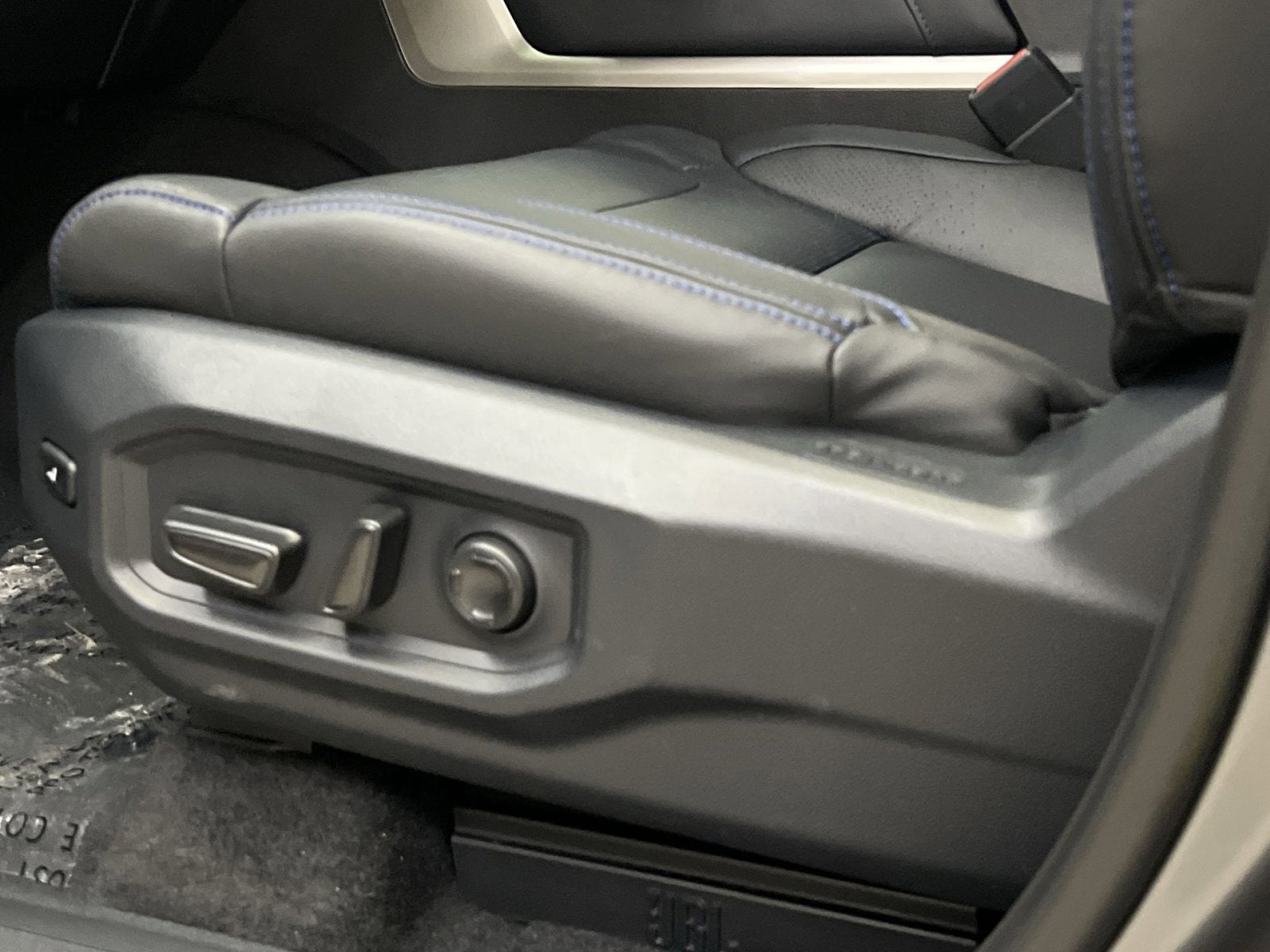 2026 Toyota Tundra Hybrid Platinum