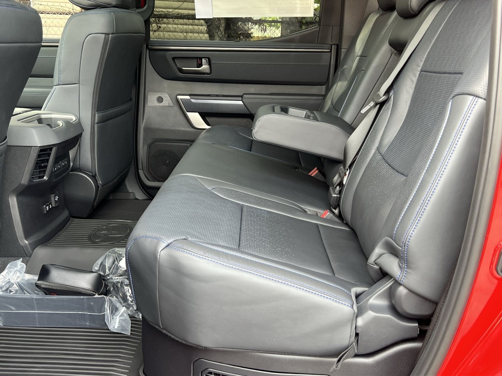 2026 Toyota Tundra Hybrid Platinum
