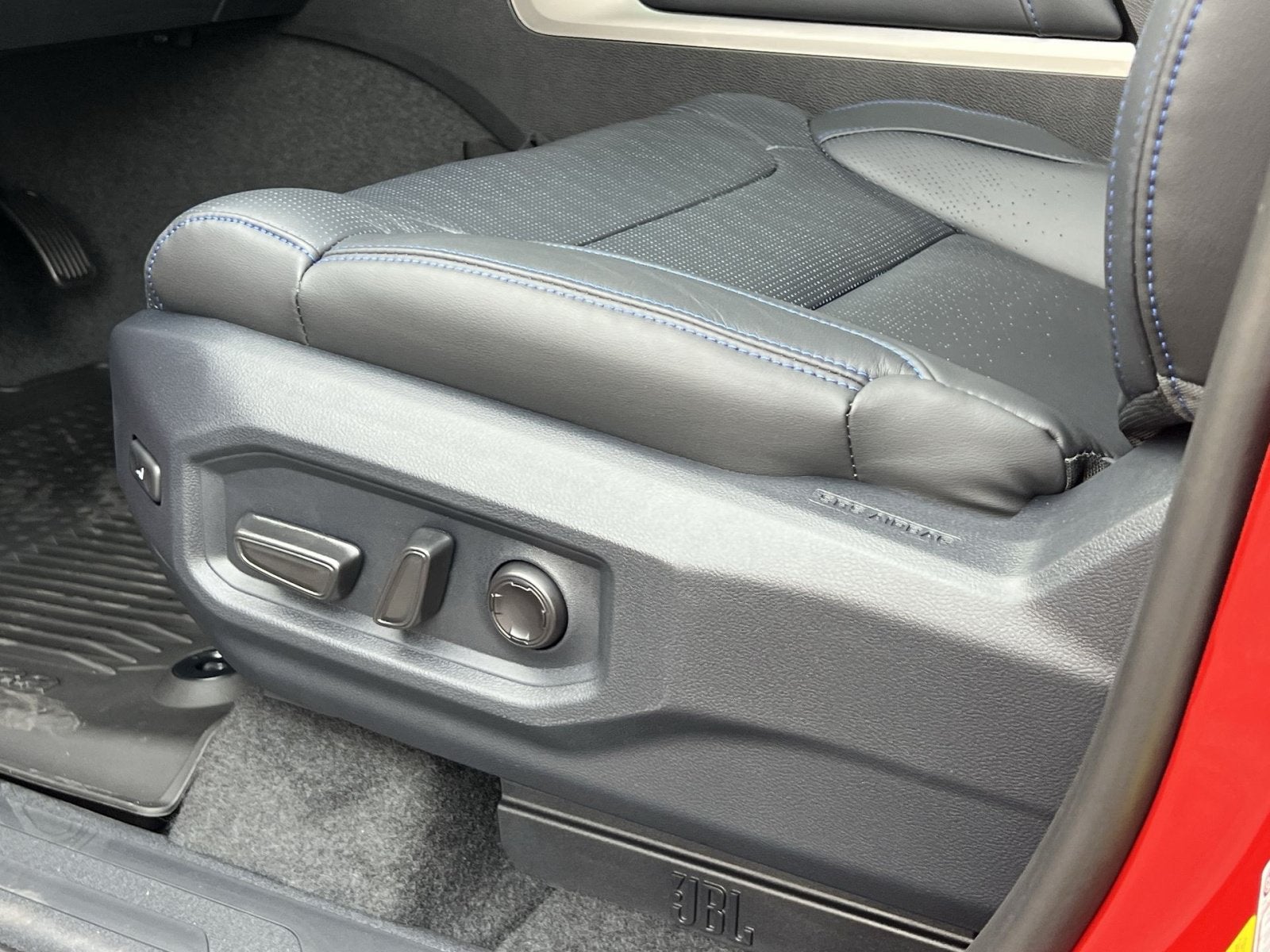 2026 Toyota Tundra Hybrid Platinum