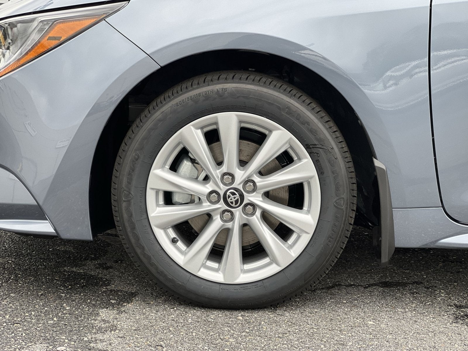 2027 Toyota Corolla LE