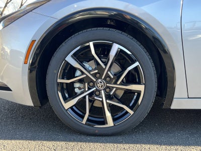 2026 Toyota Prius Plug-In Hybrid SE