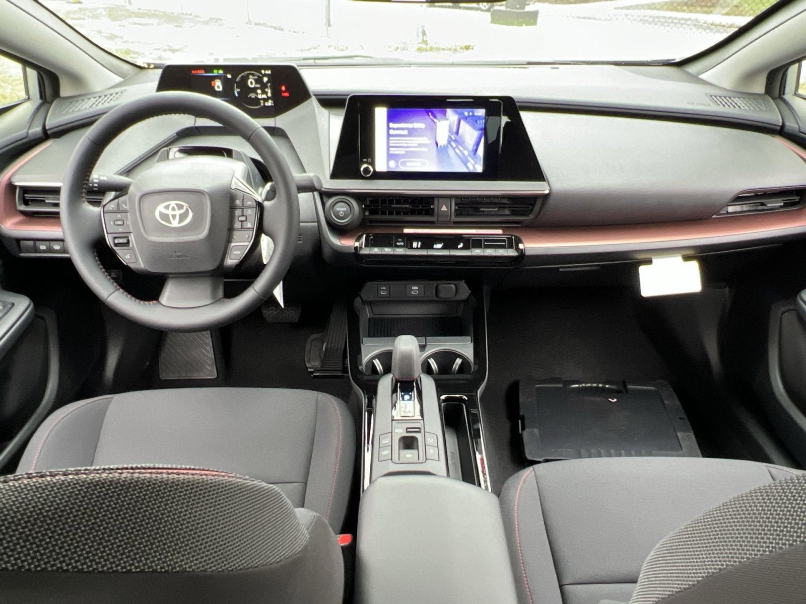 2026 Toyota Prius Plug-In Hybrid SE