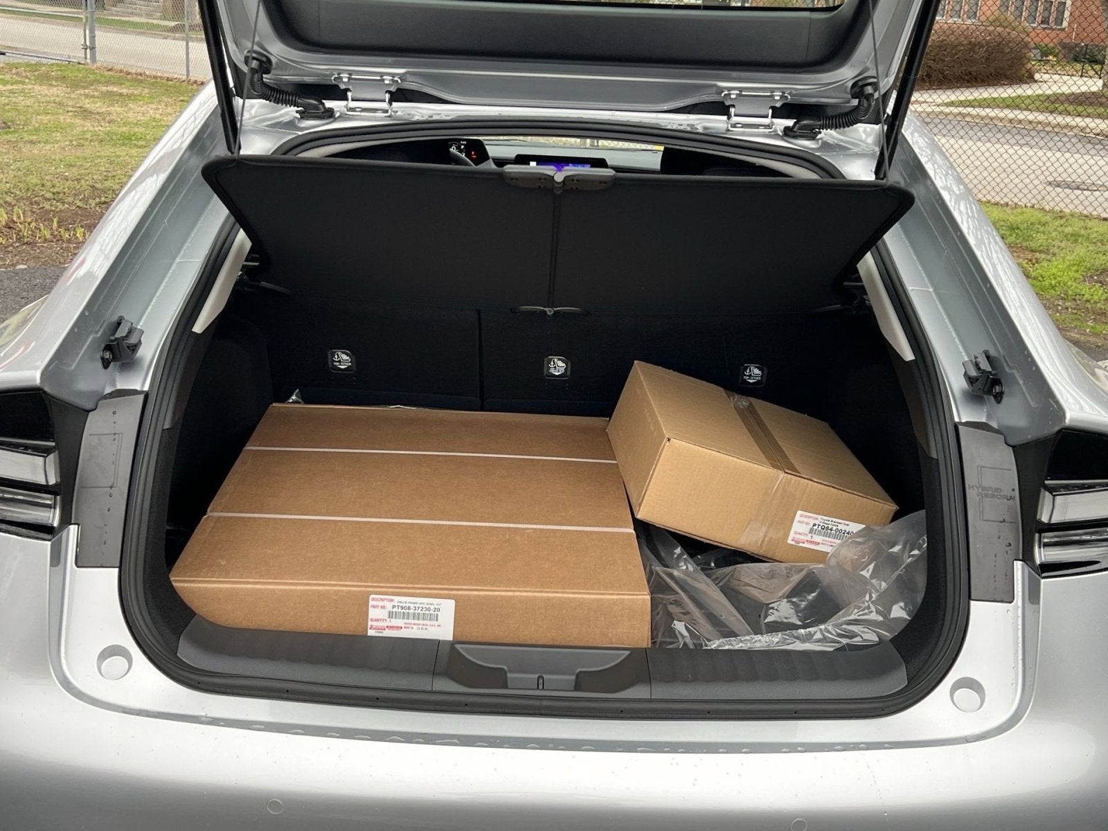 2026 Toyota Prius Plug-In Hybrid SE