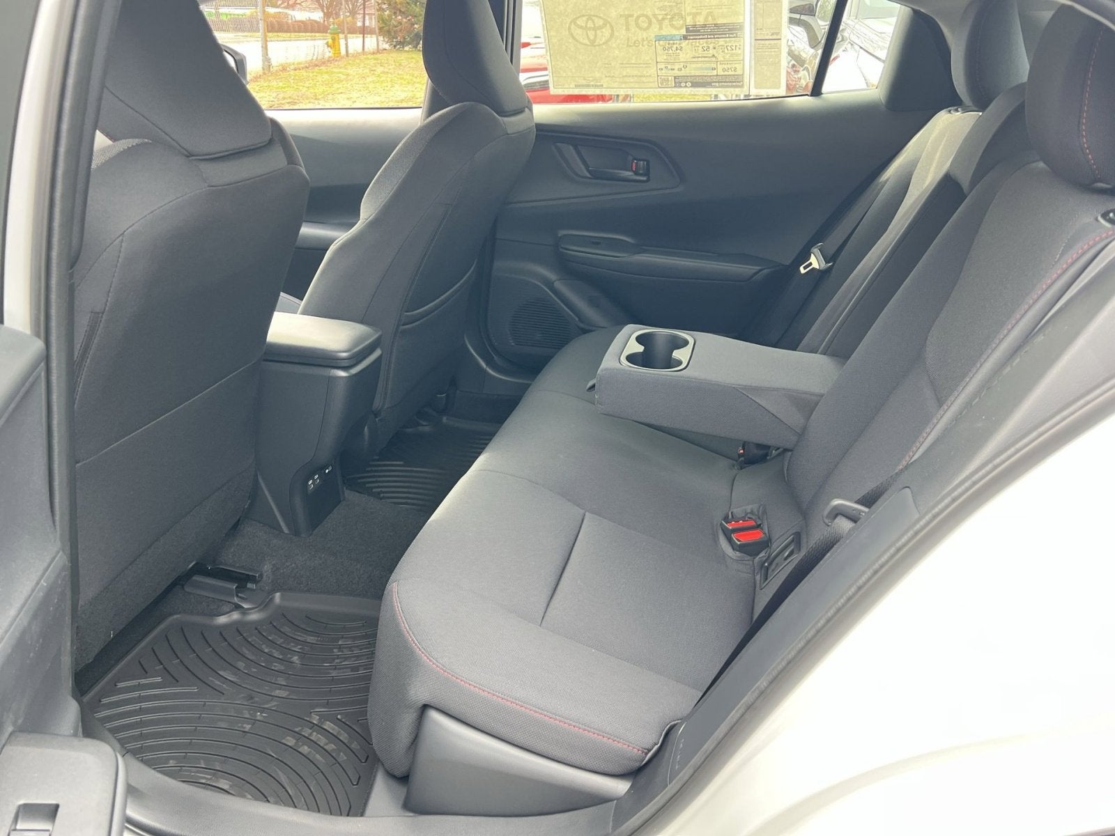 2026 Toyota Prius Plug-In Hybrid SE