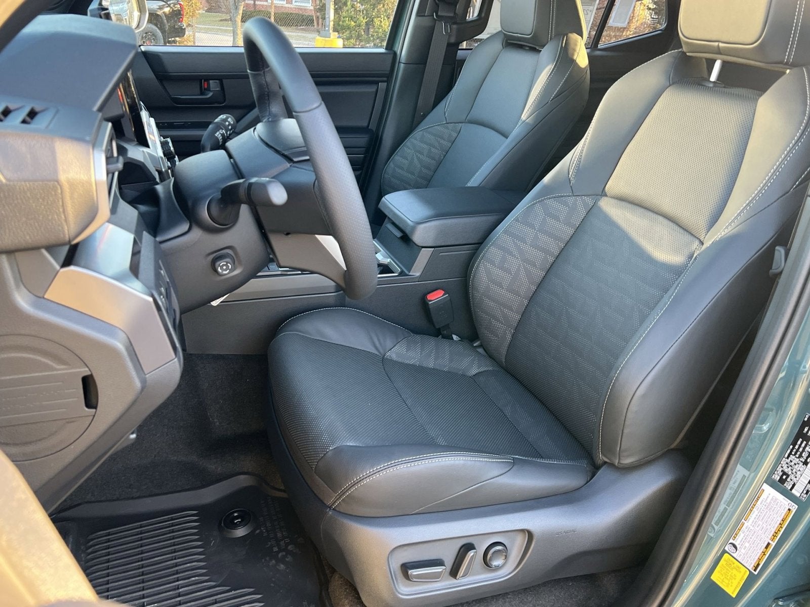 2025 Toyota 4Runner i-FORCE MAX Hybrid TRD Off Road Premium