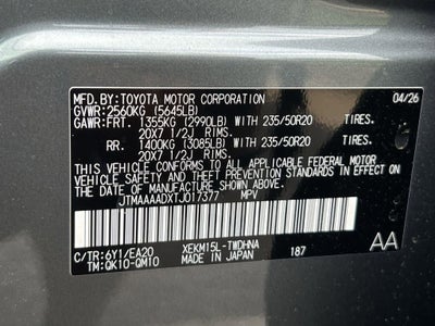2026 Toyota C-HR XSE