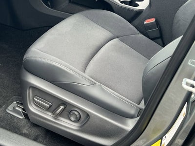 2026 Toyota C-HR XSE