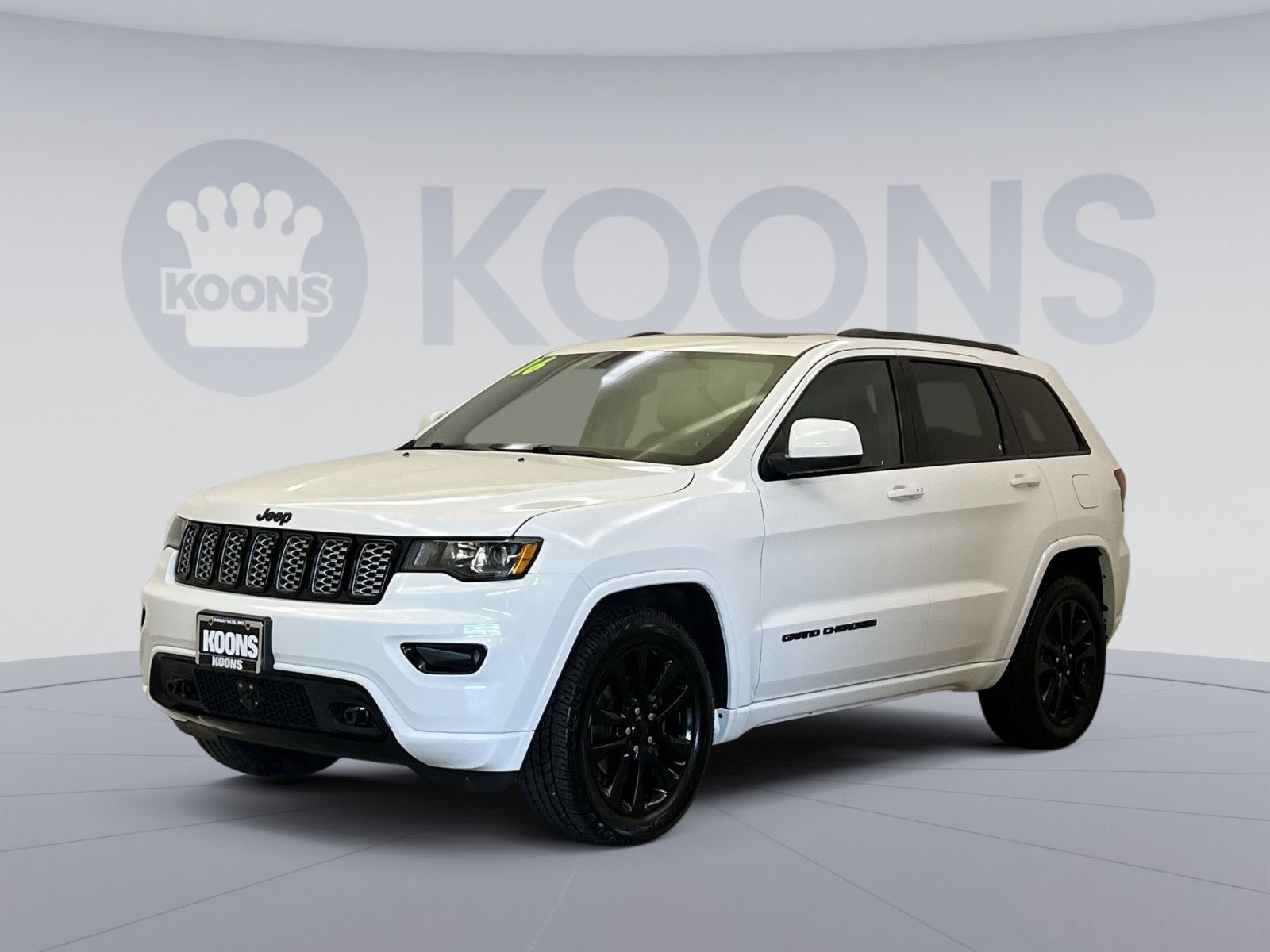 2019 Jeep Grand Cherokee Altitude 4WD's photo