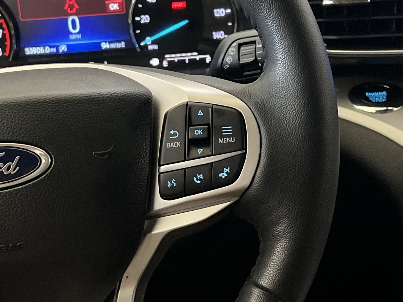 2023 Ford Explorer XLT - Photo 33