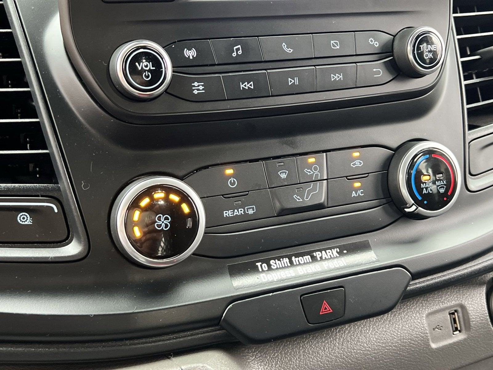 2024 Ford Transit-250 Base