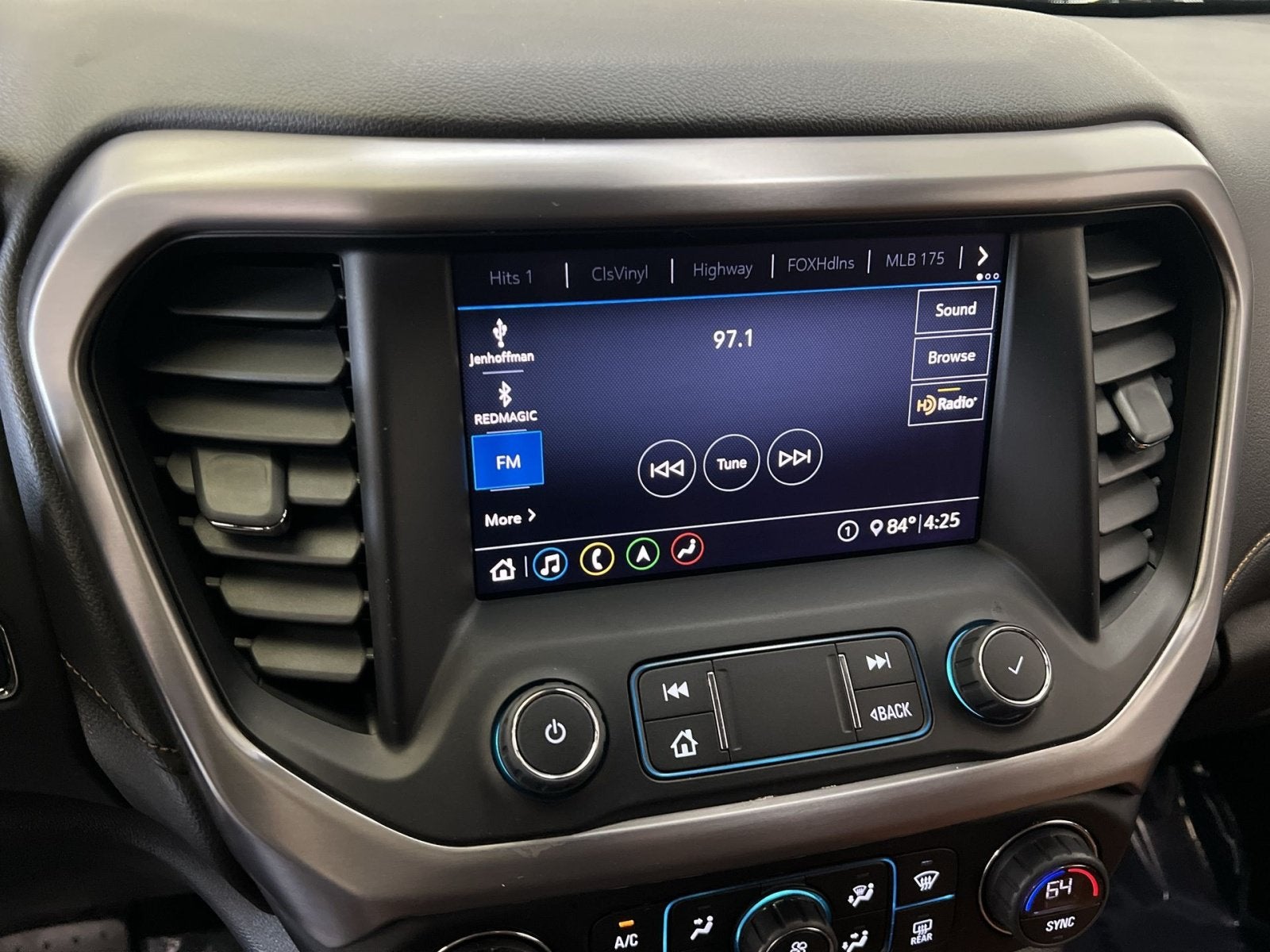 2020 GMC Acadia AT4