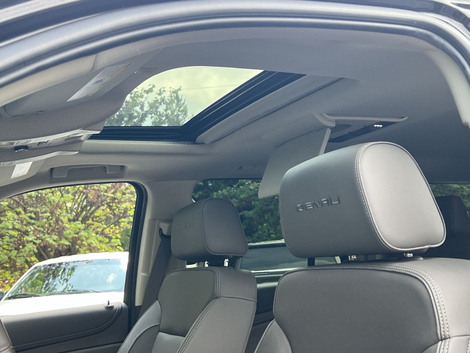 2020 GMC Yukon Denali