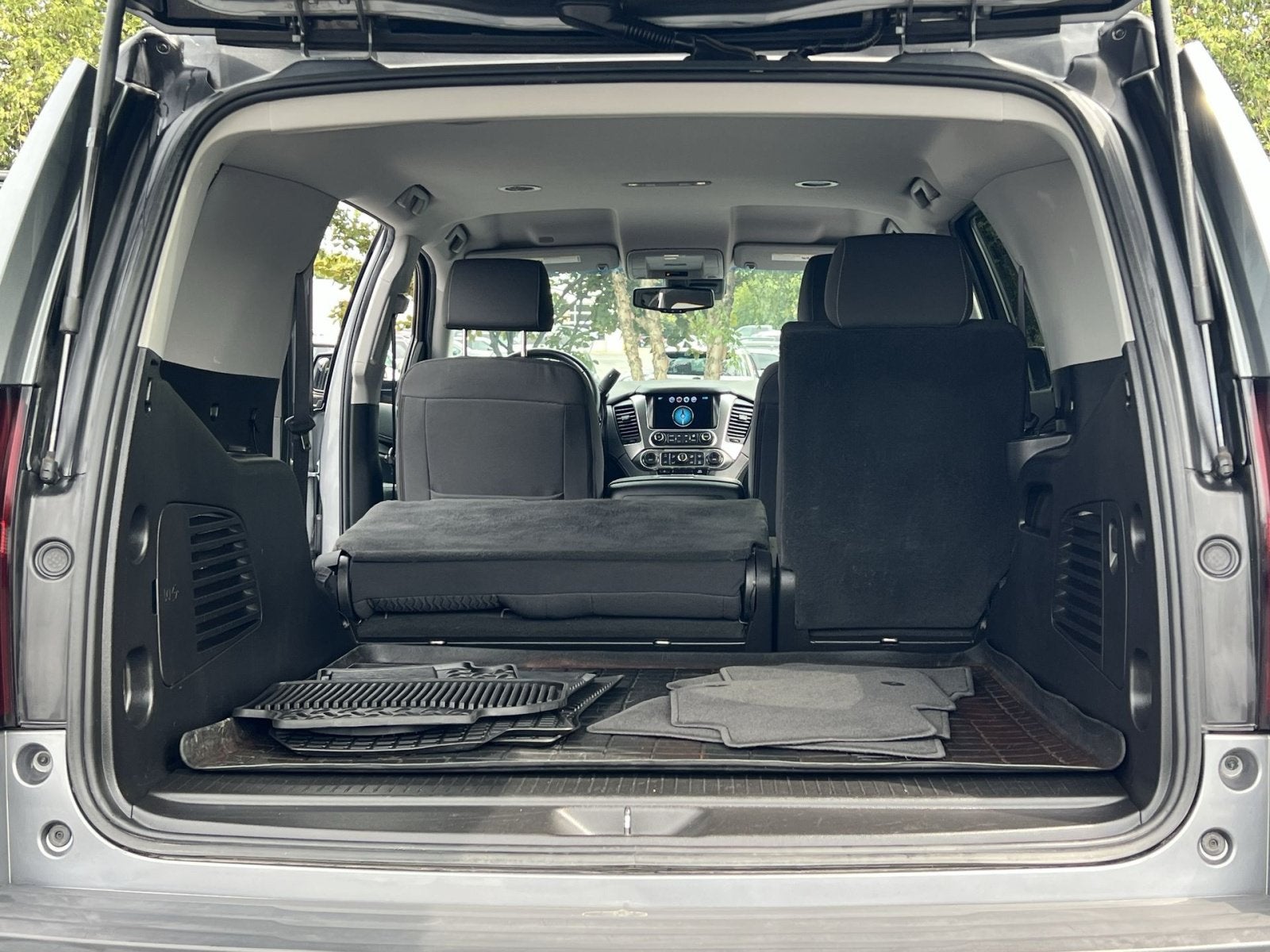 2019 Chevrolet Tahoe LS