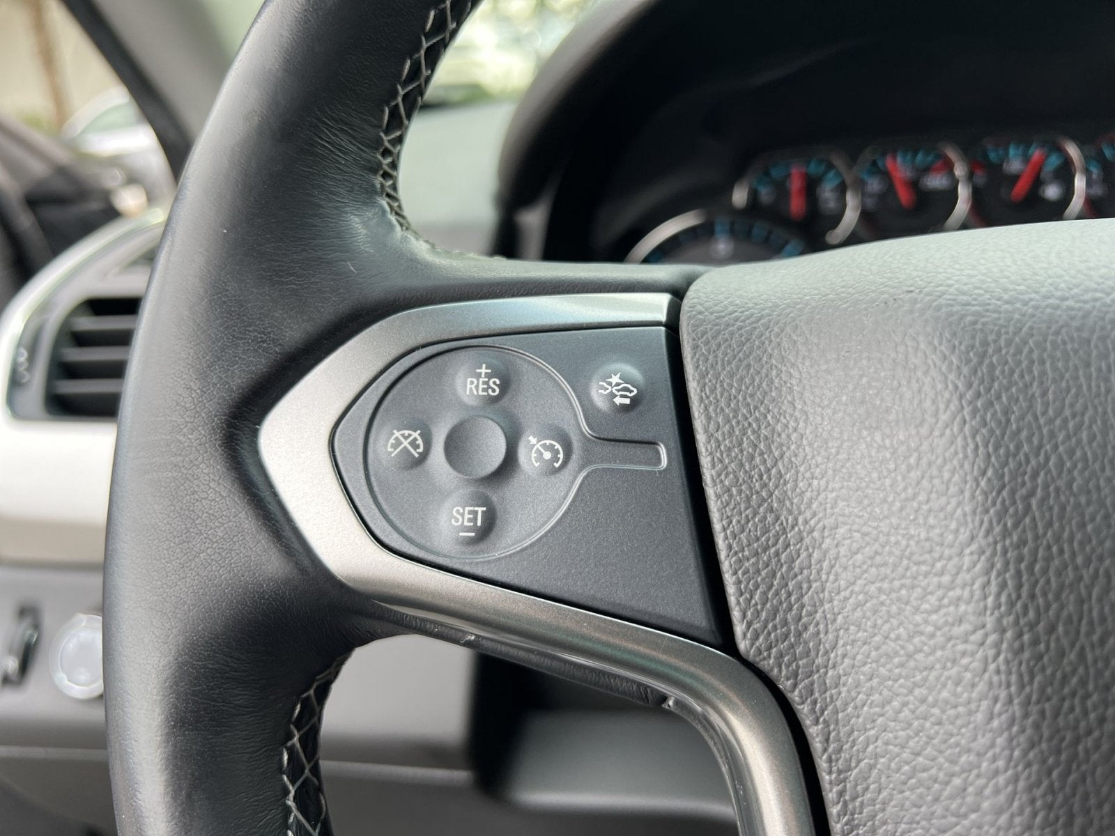 2019 Chevrolet Tahoe LS