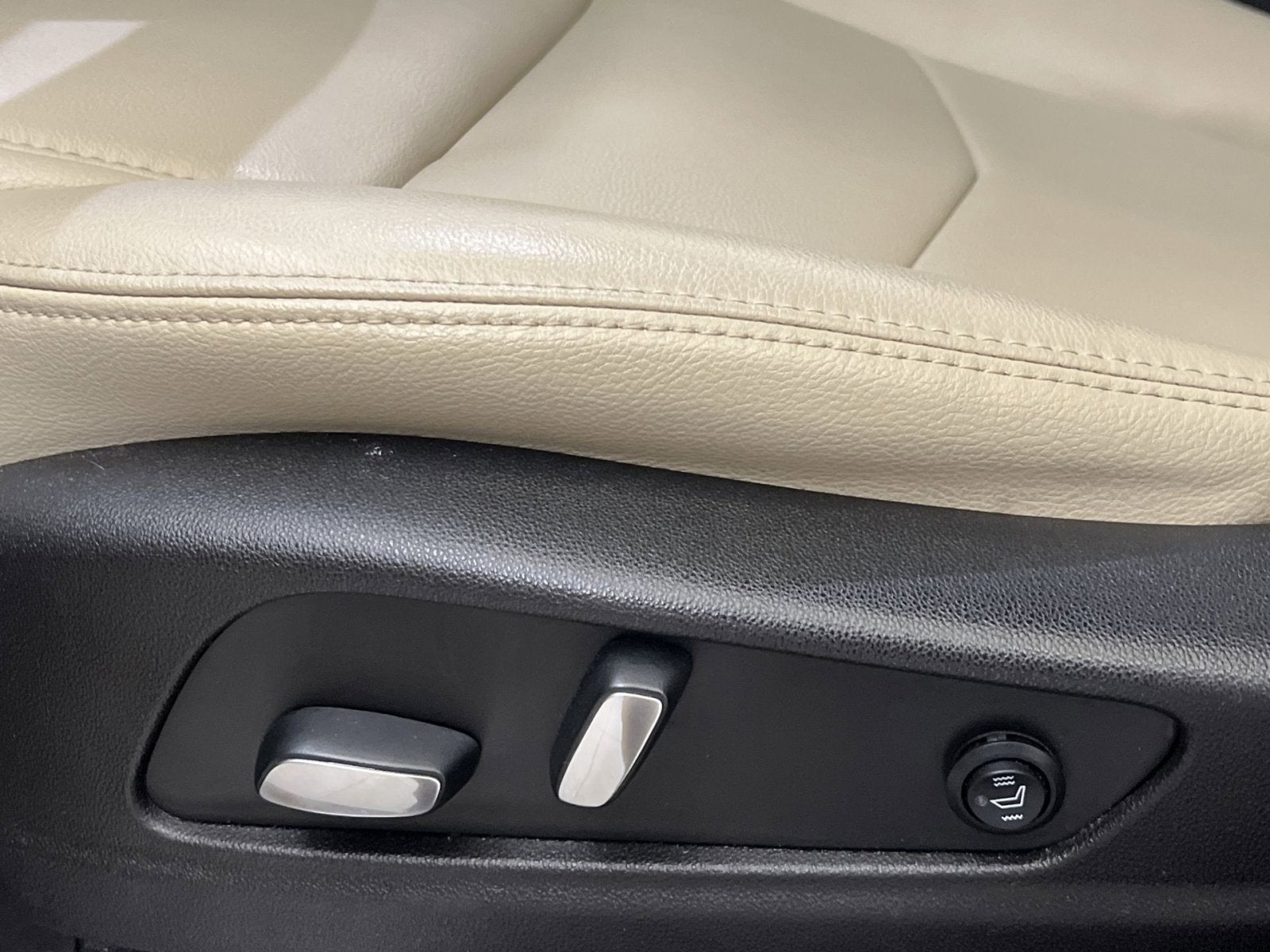 2019 Cadillac XT5 Base