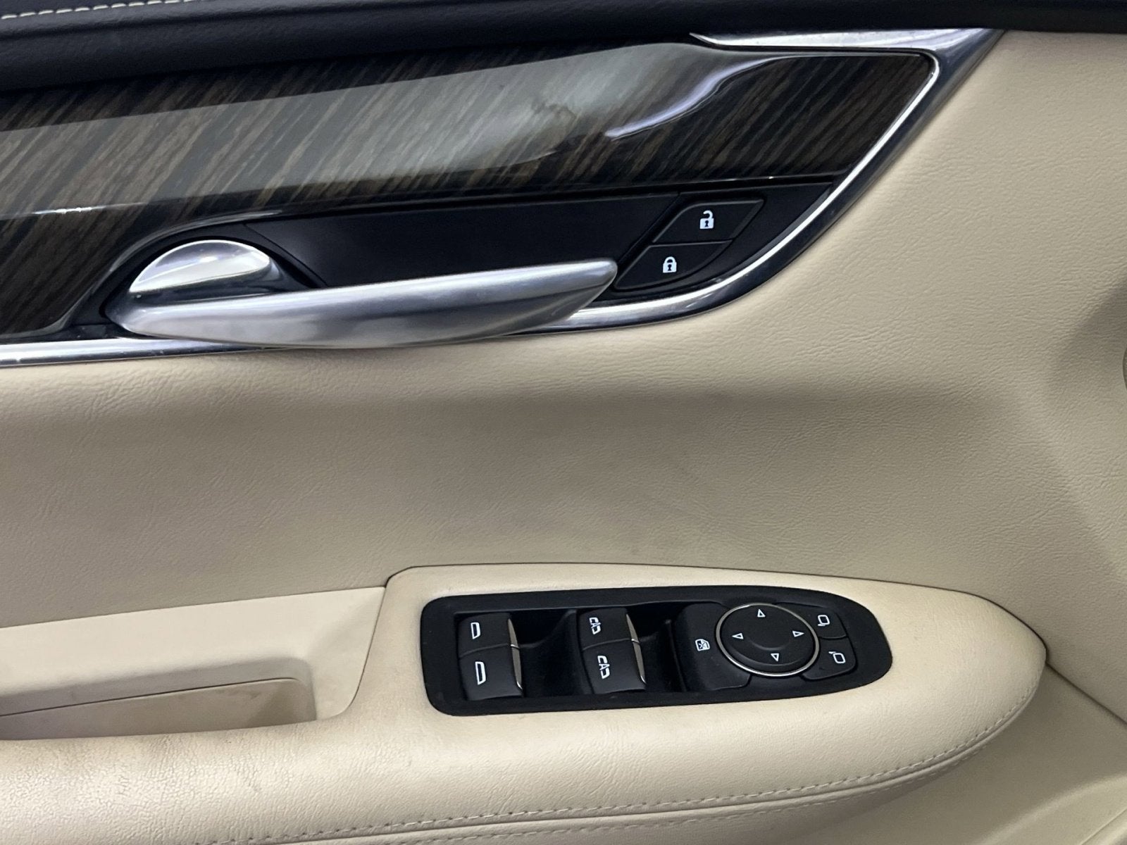 2019 Cadillac XT5 Base