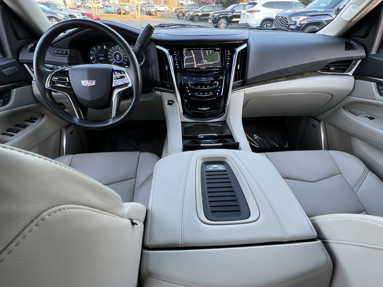 2020 Cadillac Escalade Premium Luxury