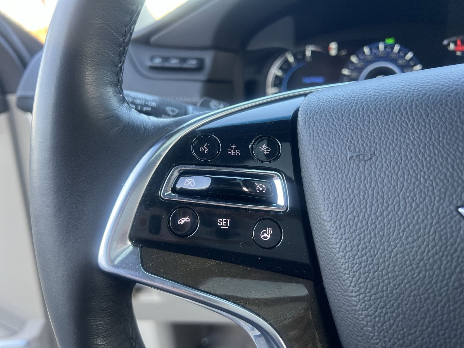 2020 Cadillac Escalade Premium Luxury