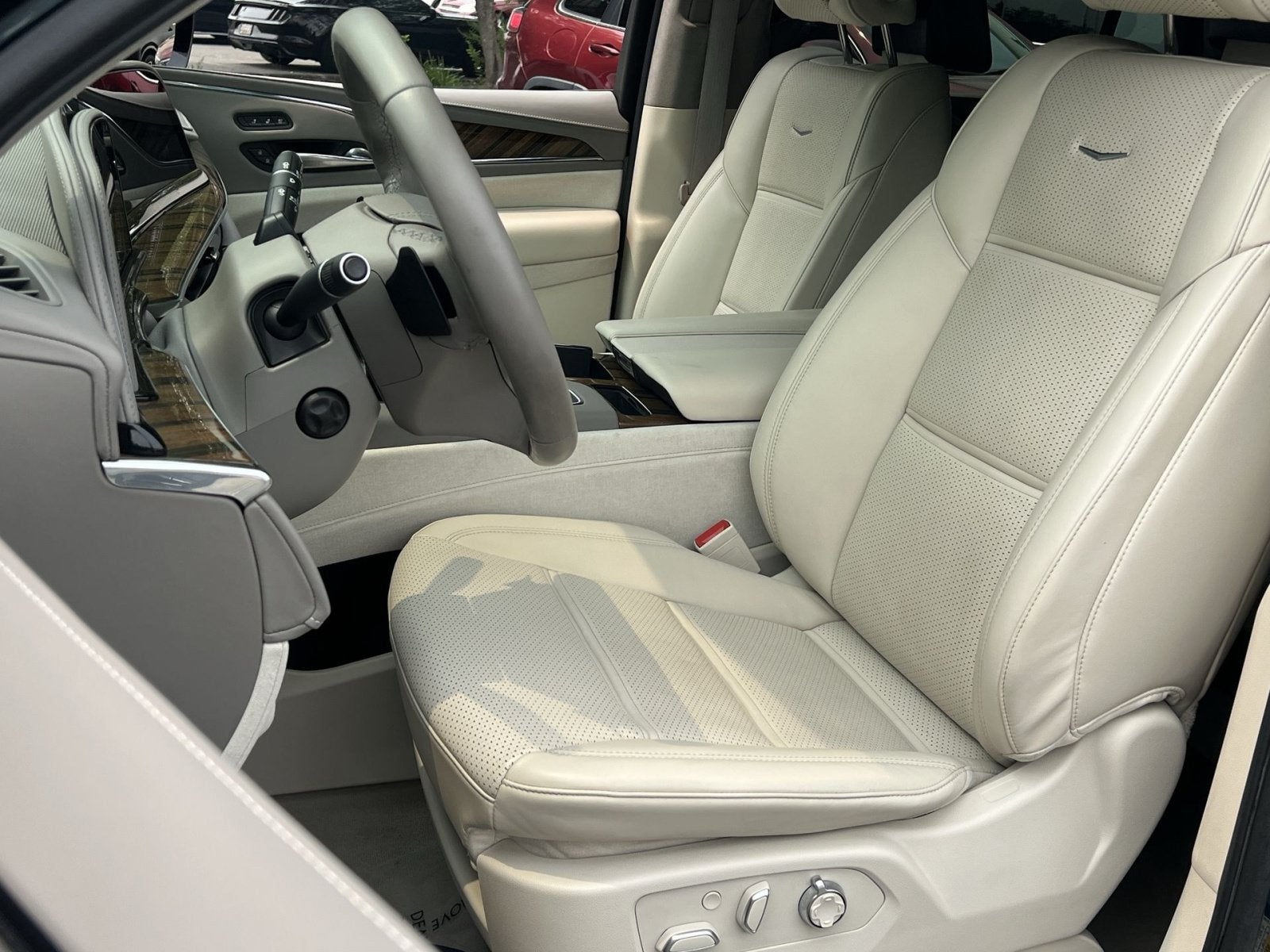 2021 Cadillac Escalade ESV Premium Luxury Platinum