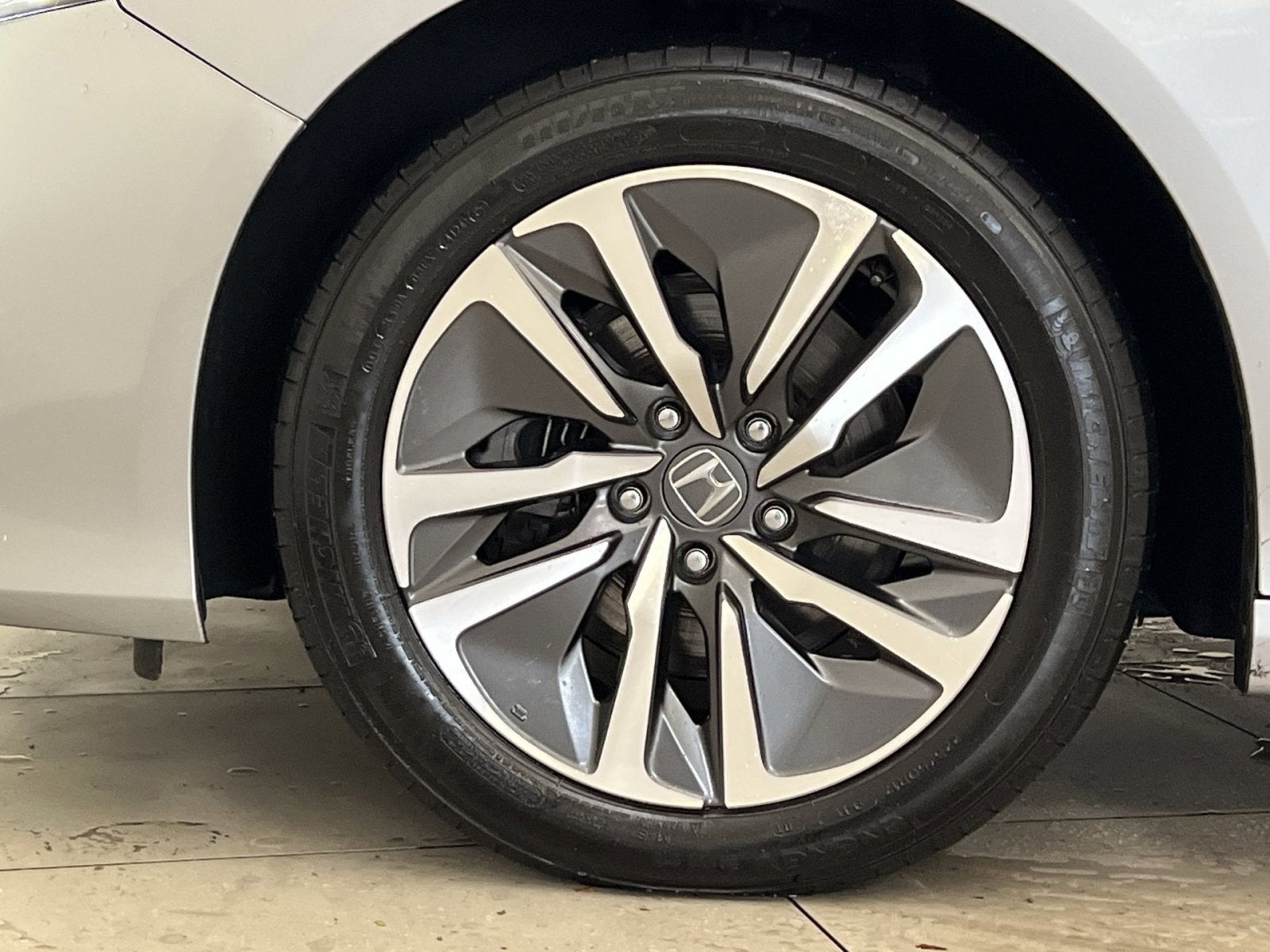 2021 Honda Accord Hybrid EX