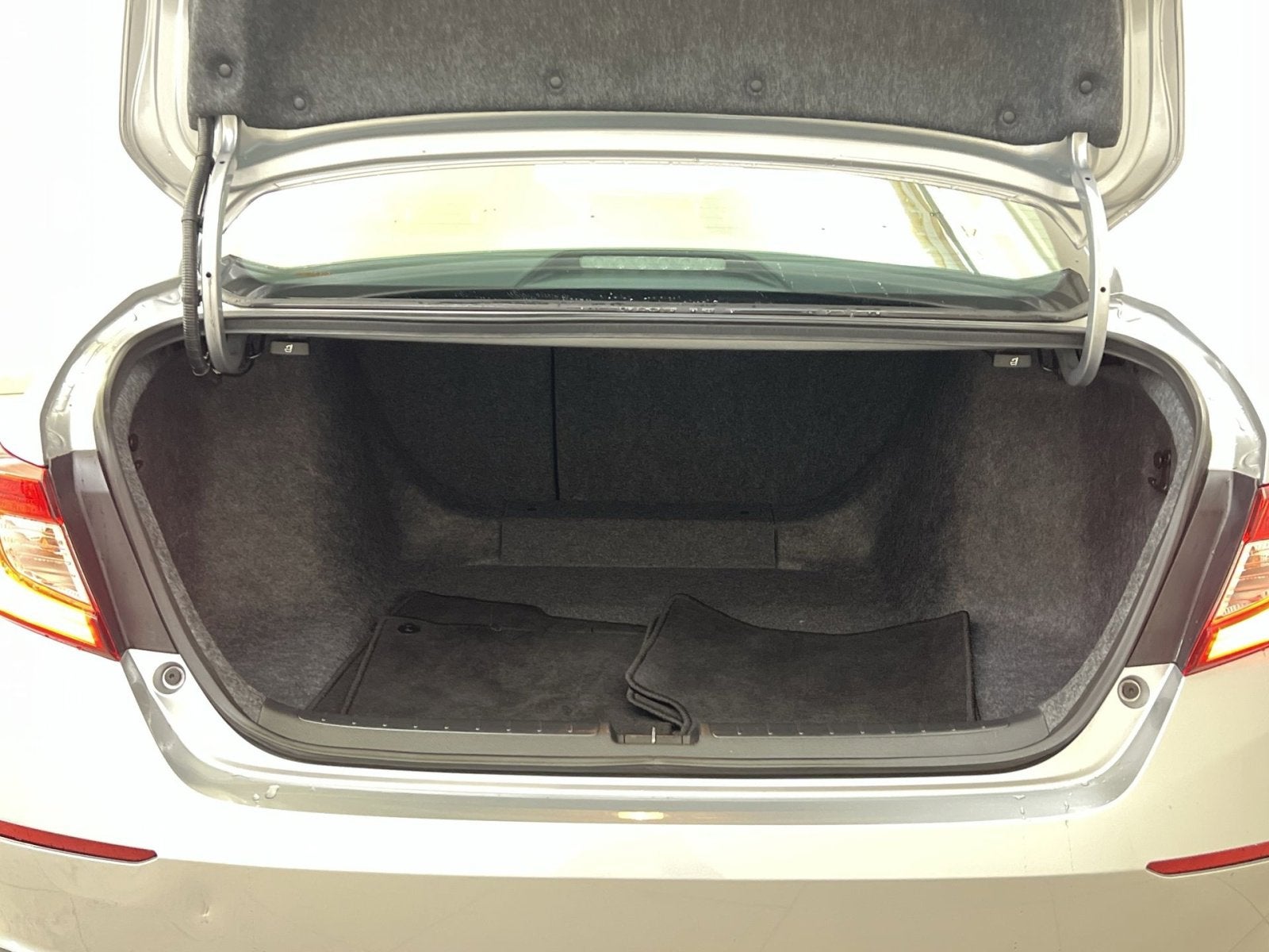 2021 Honda Accord Hybrid EX