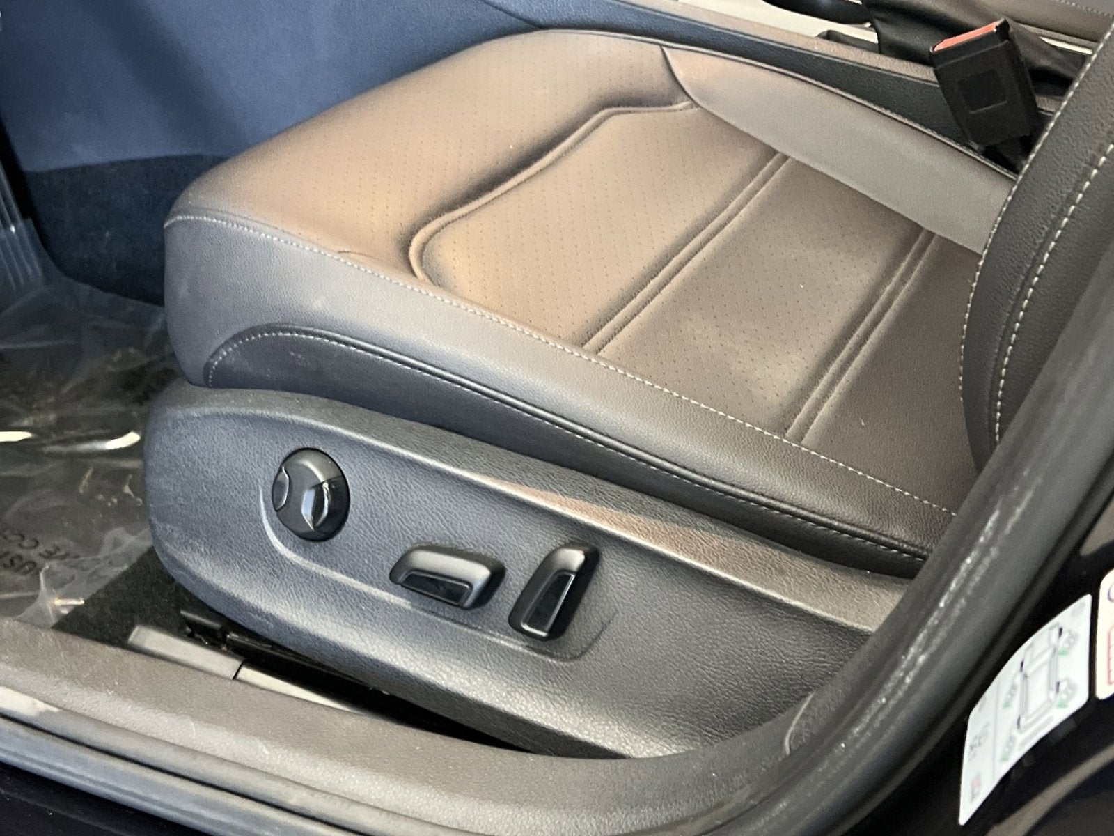 2022 Volkswagen Passat 2.0T SE