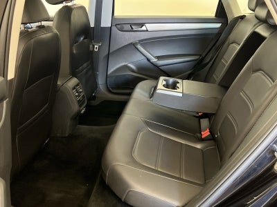 2022 Volkswagen Passat 2.0T SE