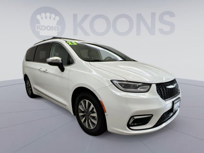 2023 Chrysler Pacifica Hybrid Limited