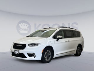 2023 Chrysler Pacifica Hybrid Limited