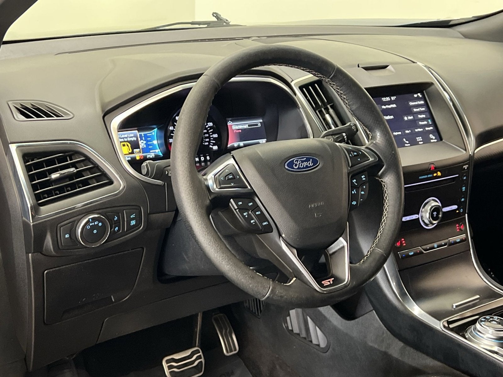 2019 Ford Edge ST