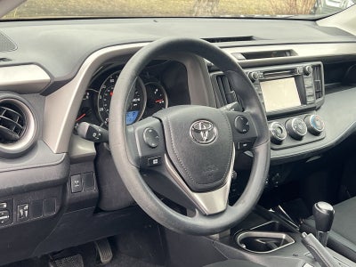 2016 Toyota RAV4 LE