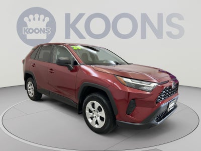 2024 Toyota RAV4 LE