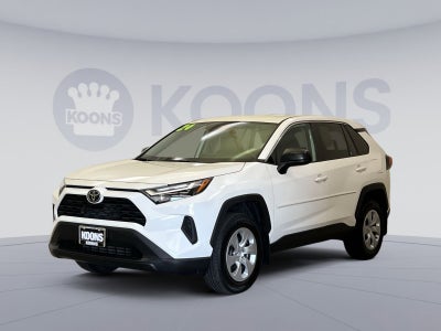 2024 Toyota RAV4 LE