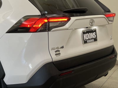 2024 Toyota RAV4 LE