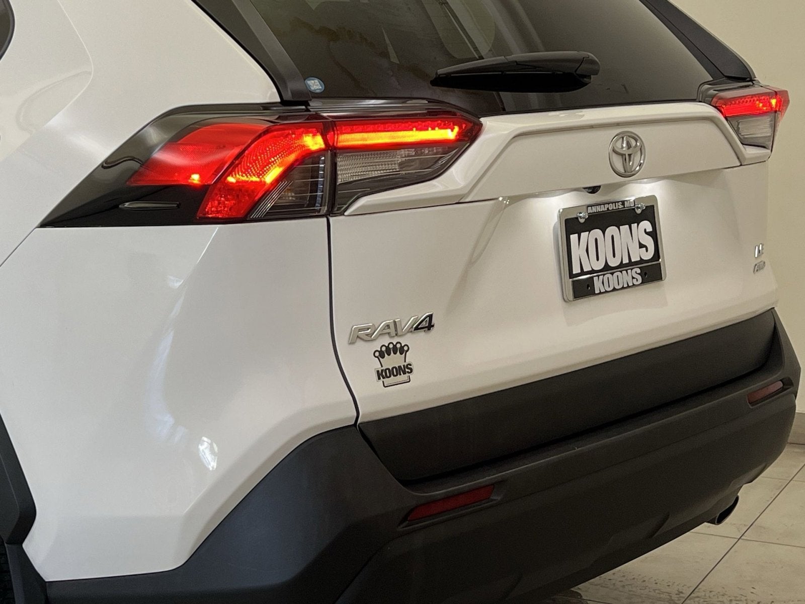 2024 Toyota RAV4 LE