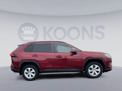 2019 Toyota RAV4 LE
