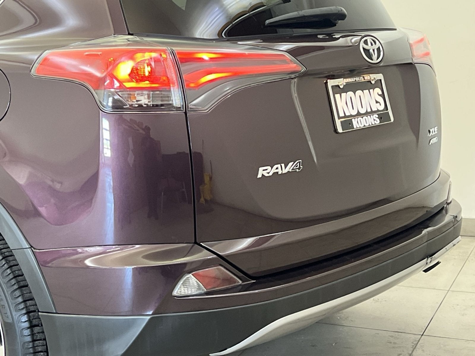 2018 Toyota RAV4 XLE